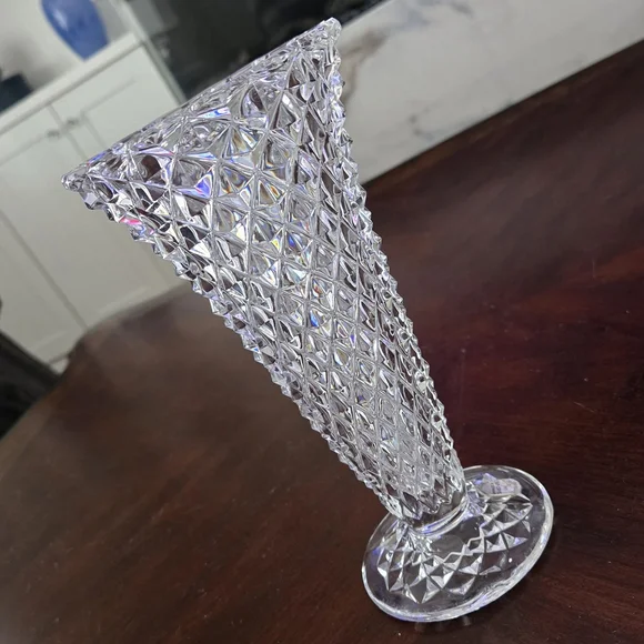 Vintage Lead Crystal Trumpet Vase - Picture 3 of 7